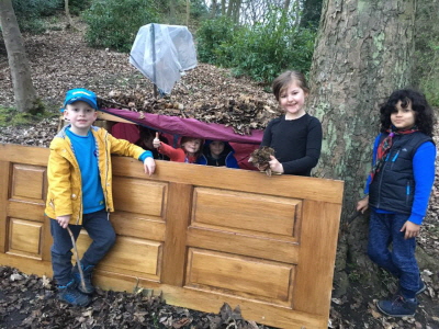 shelter building_j 2017