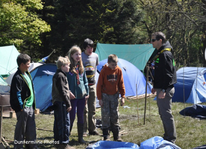 scouts_meet_bear